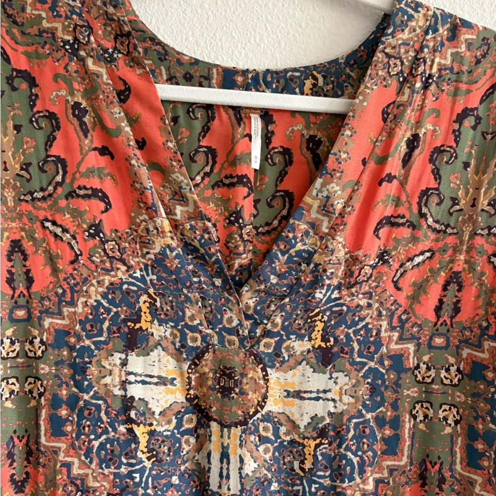 Free People Darcey Swing Tank Top Chiffon V-Neck Women’s Medium Orange/Blue